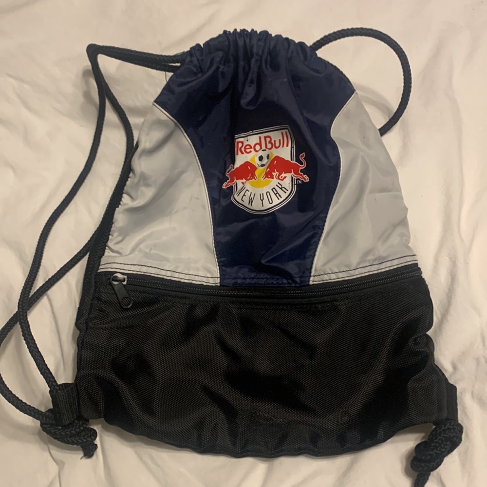 RED BULL BAG - Picture 3 of 3